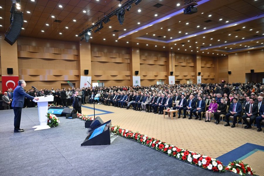 Yüzyılın Konut Projesi Kapsamında Antalya’da Kura Heyecanı: 13 Bin 213 Konut İçin Çekiliş Yapıldı