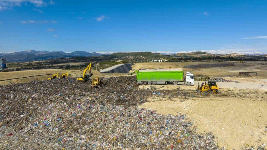 Mersin Büyükşehir, Atıktan 117 Bin Megavat Elektrik Enerjisi Üretti