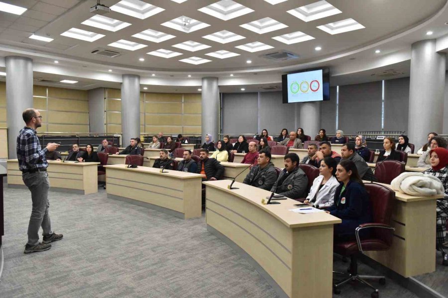 Kepez Belediyesi’nden Yaşlı Dostu Kente Güçlü Adım