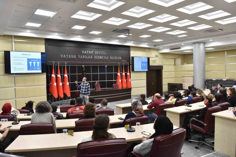 Kepez Belediyesi’nden Yaşlı Dostu Kente Güçlü Adım