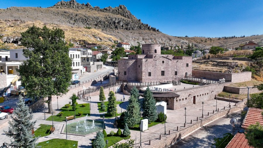 Binlerce Yıllık Mirasın İzinde: Sille Müzeleri Ziyaretçi Akınına Uğruyor