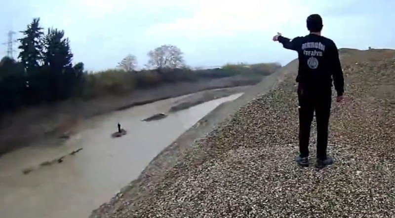 Mersin’de Aracıyla Çaya Düşen Sürücü Kurtarıldı