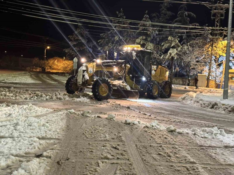 Konya’nın Kayak Merkezi Beyaza Boyandı
