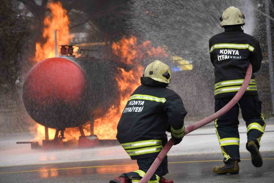 Konya İtfaiyesi 2025’te 15 Bin 497 Olaya Müdahale Etti