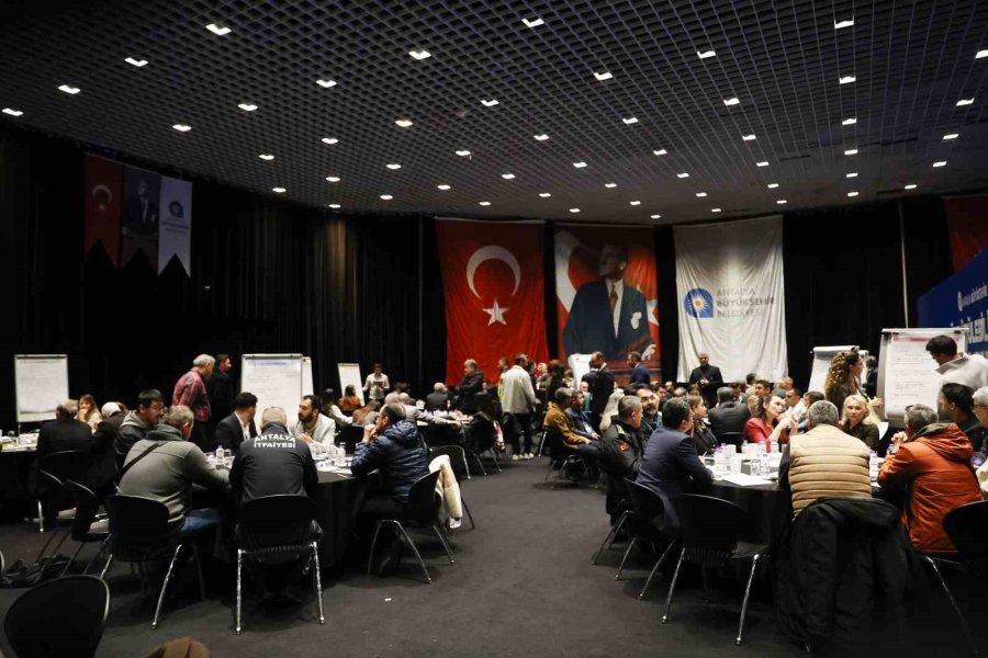 Antalya Büyükşehir Belediye Başkan Vekili Özdemir: "günü Değil Geleceği Kurtaran Çözümlere İhtiyaç Var"