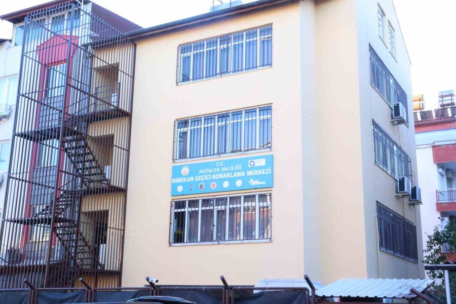 Soğuk Havalarda Evsizlere Bimekan Hizmeti