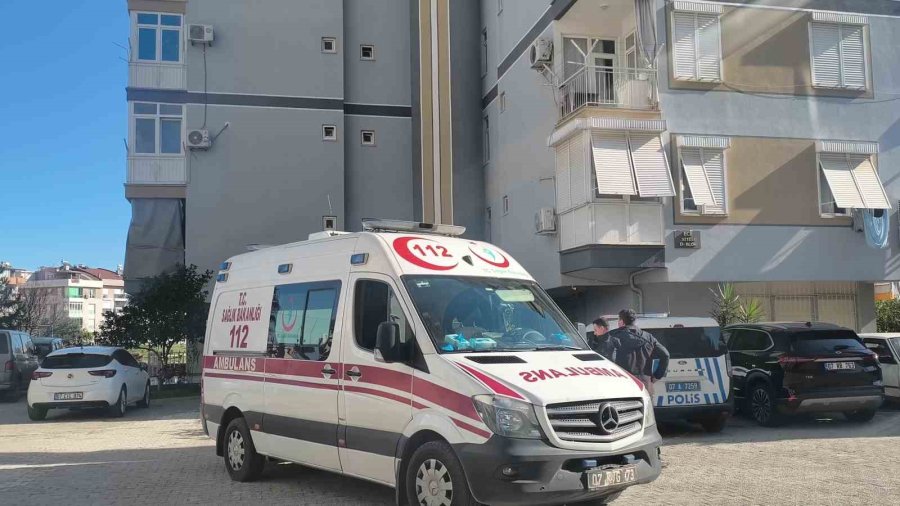 Yakınlarının 1 Haftadır Ulaşamadığı Yaşlı Adam Ölü Olarak Bulundu