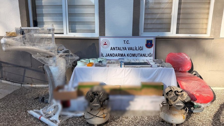 Antalya’da Diplomasız Kaçak Diş Tedavisi Yapan Şüpheliye Operasyon