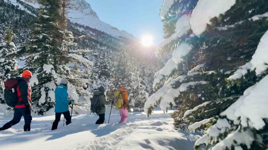 Aladağlar, Uluslararası Yürüyüş Rotaları Arasında