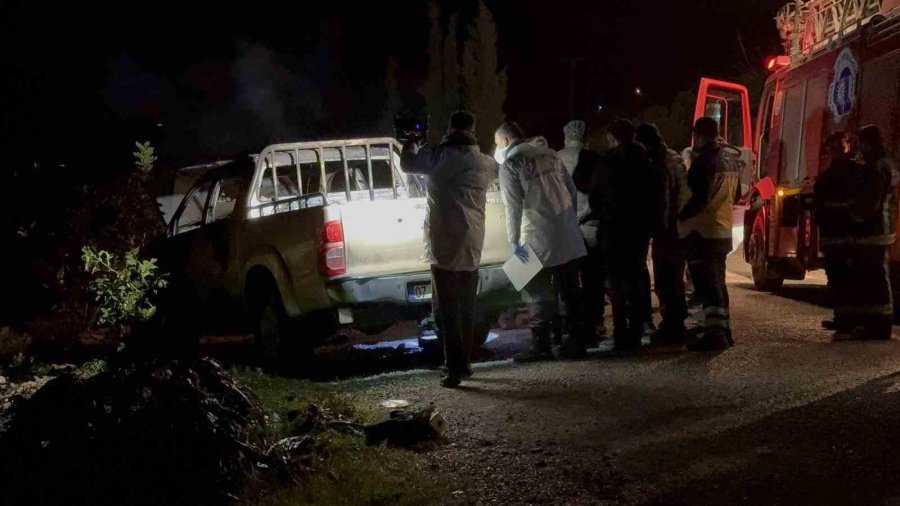 Antalya’da Araç İçinde Yanmış Ceset Olayında 4 Gözaltı