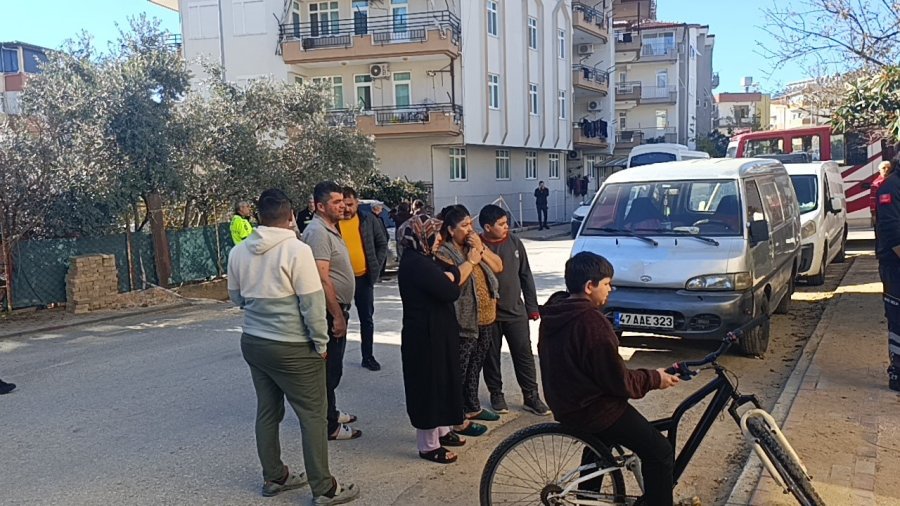 Antalya’da Binanın Bodrum Katı Çıkan Yangında Küle Döndü