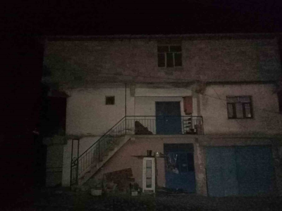 Karaman’da Sobadan Sızan Gazdan Zehirlenen Karı Koca Hayatını Kaybetti