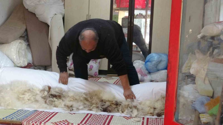 Baldızının Vasiyetine 10 Yıldır ’evlat’ Gibi Bakıyor: ’yaşamaz’ Dediler, Canları Oldu