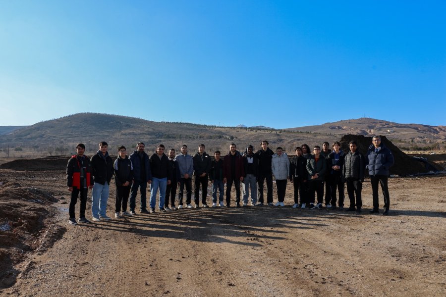 Selçuklu Belediyesi Kompost Üretim Tesisi Öğrencilere Anlatıldı