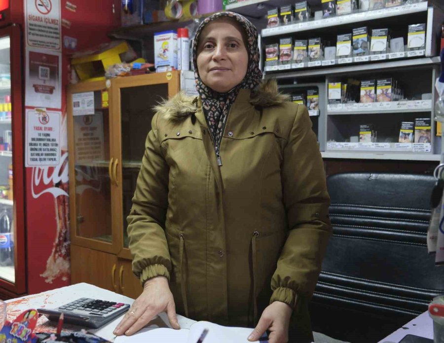 Karaman’da Hayırsever, Mahalle Bakkalındaki Borcu Kapattı