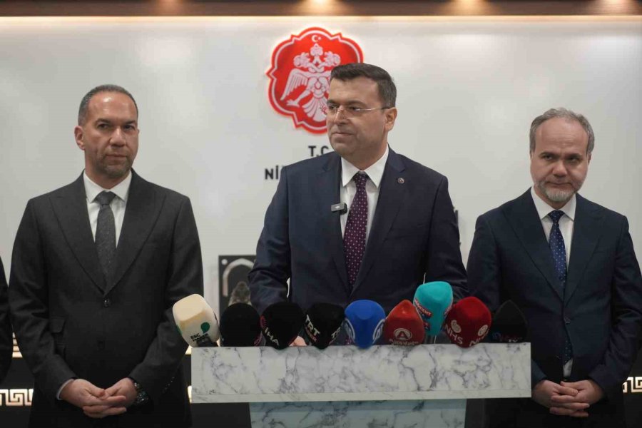 Niğde Valisi Nedim Akmeşe Görevine Başladı