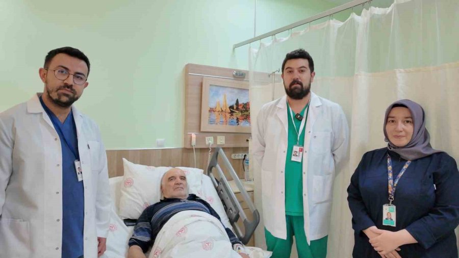 Niğde’de Bir İlk: Laparoskopik Radikal Prostatektomi Ameliyatı Başarıyla Gerçekleştirildi