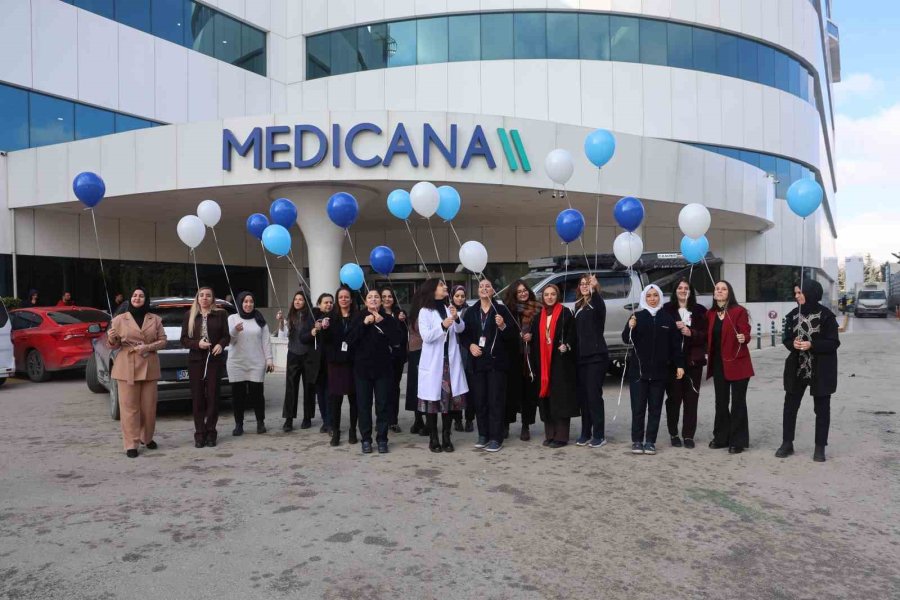 Rahim Ağzı Kanseri Farkındalık Ayında Uzmanlardan Kansere Karşı Uyarı