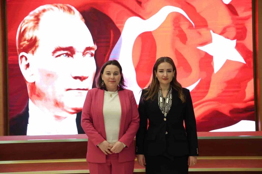 Antalya Büyükşehir Belediye Başkan Vekili Özdemir: "cop31 Sürecinde İklimin Başkenti Olacağız"