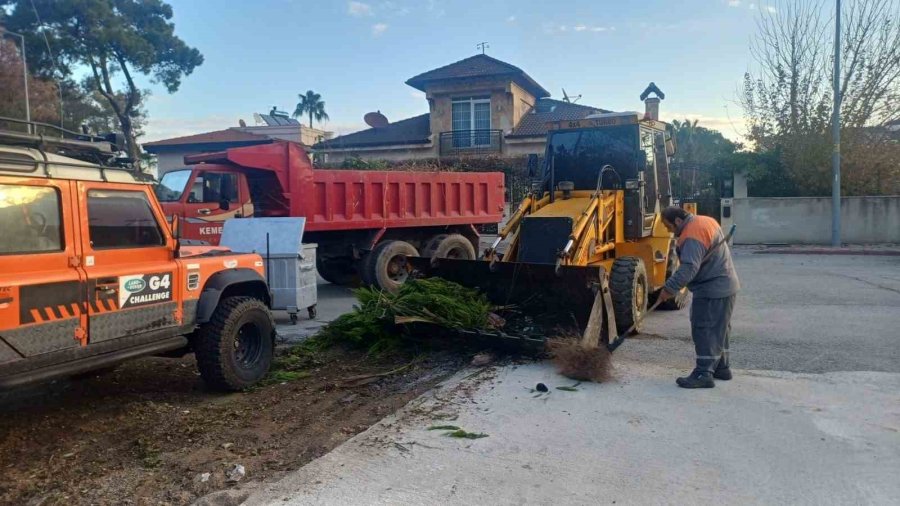 Kemer’de 2025’te 7 Bin 111 Ton Atık Toplandı