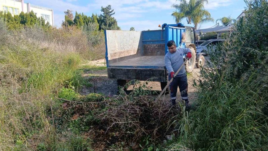 Kemer’de 2025’te 7 Bin 111 Ton Atık Toplandı