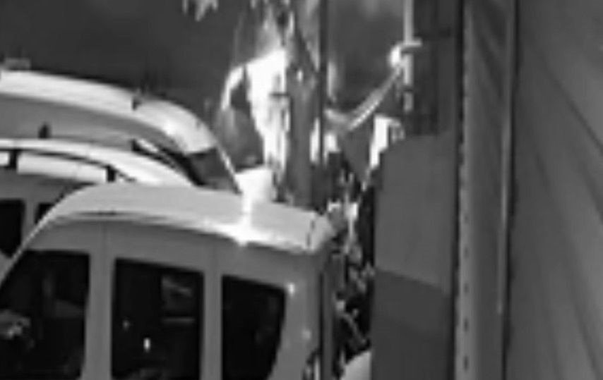 Mersin’de Kundaklanan Evde 58 Yaşındaki Kişi Ağır Yaralandı