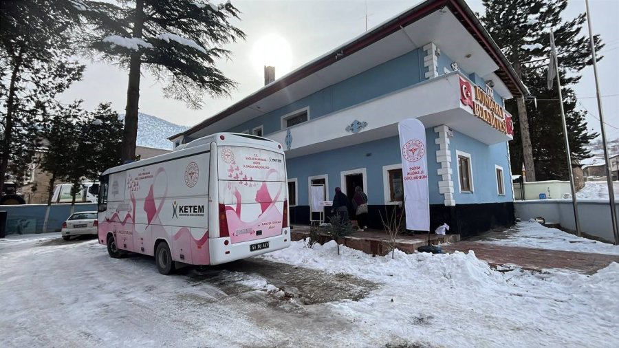 Mobil Sağlık Timleri, Köy Köy Gezerek Sağlık Dağıtıyor