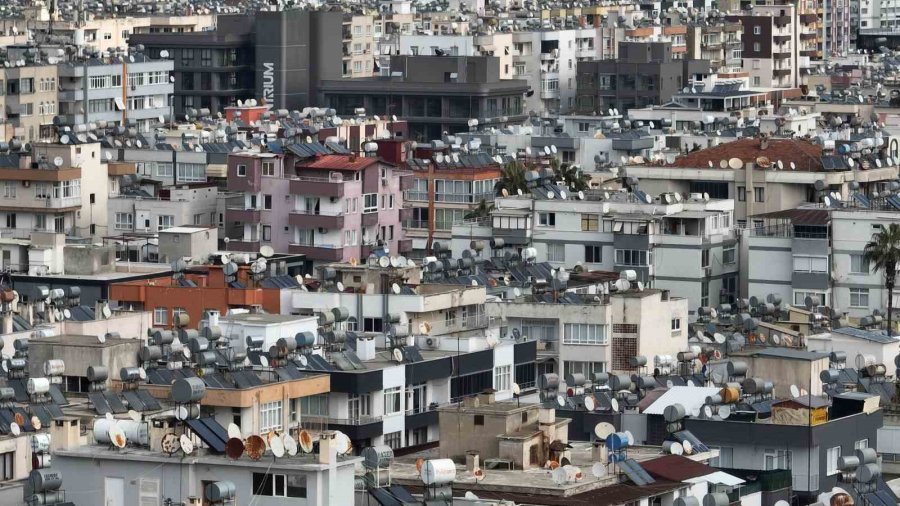 Mersin Güneş Enerjisi İle Isınıyor