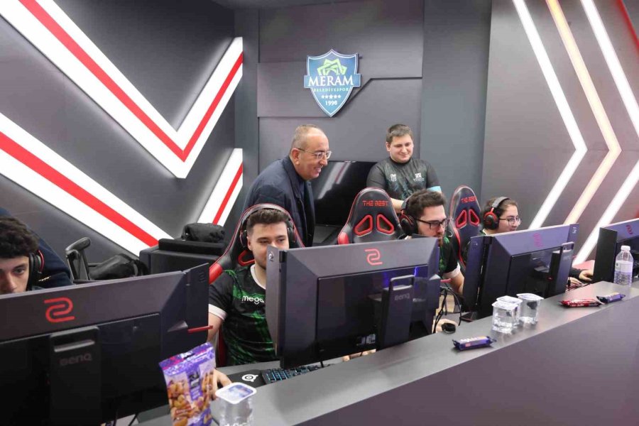 Meram’da Gençliğin, Sporun Ve Eğitimin Adı; Mega, 2026’ya Da Güçlü Bir Programla Giriyor