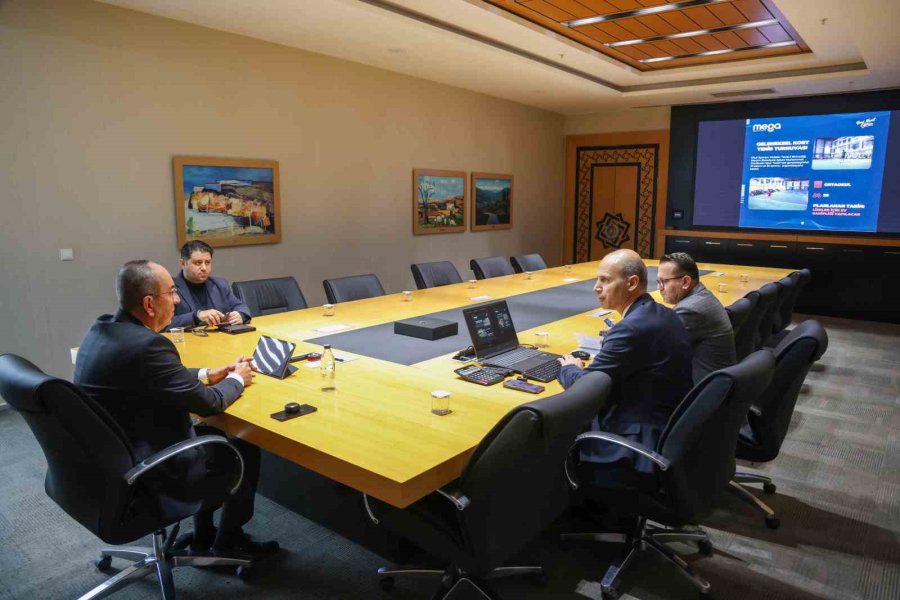 Meram’da Gençliğin, Sporun Ve Eğitimin Adı; Mega, 2026’ya Da Güçlü Bir Programla Giriyor