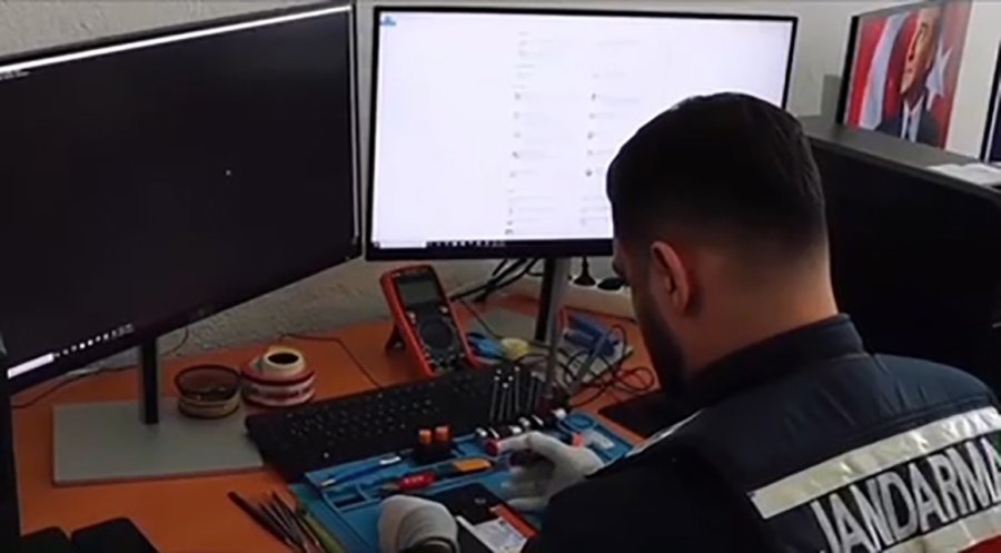 Niğde Merkezli 7 İldeki Siber Dolandırıcılık Operasyonunda 7 Şüpheli Yakalandı