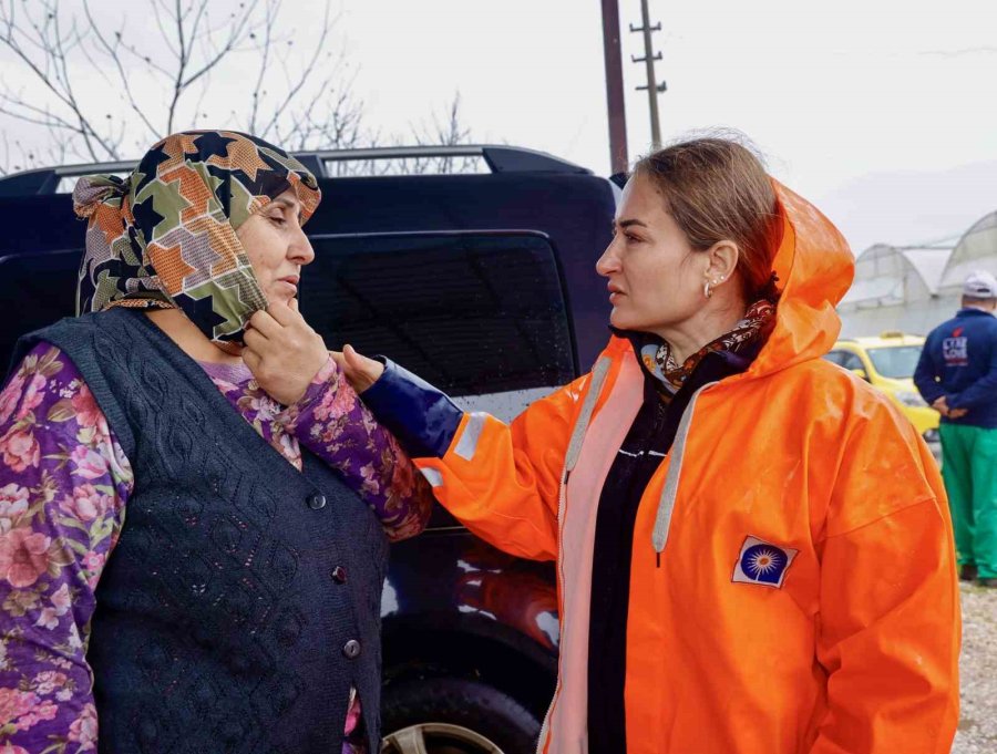 Başkan Vekili Özdemir: "son 24 Saatte Metrekareye 200 Mm Yağış Düştüğü Tespit Edildi"