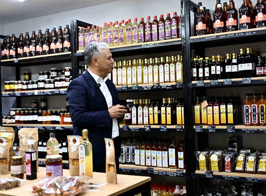 Kadın Emeği Muratpaşa’da Kazanca Dönüşüyor