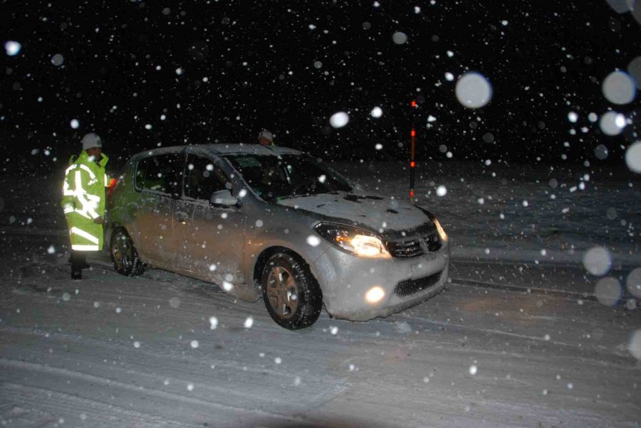 Antalya-konya Karayolunda Kar Yağışı Yeniden Başladı