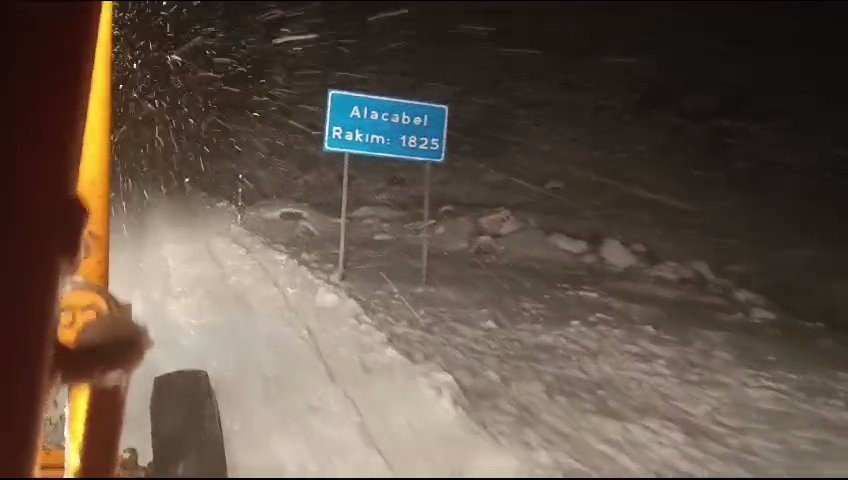 Antalya-konya Karayolunda Kar Yağışı Yeniden Başladı