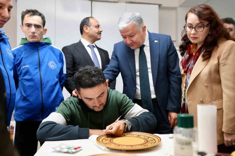 Aksaray Valisi Duru: "devletimizin En Büyük Özelliklerinden Biri Sosyal Devlet Olmasıdır"