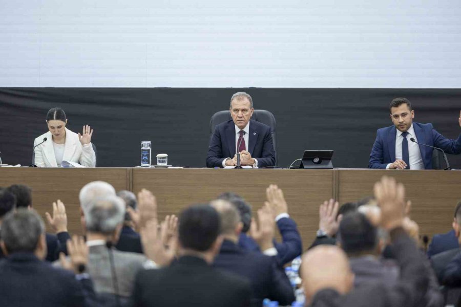 Başkan Seçer: "441 Mahallemiz Kırsal Mahalle Statüsünü Devam Ettirecek"