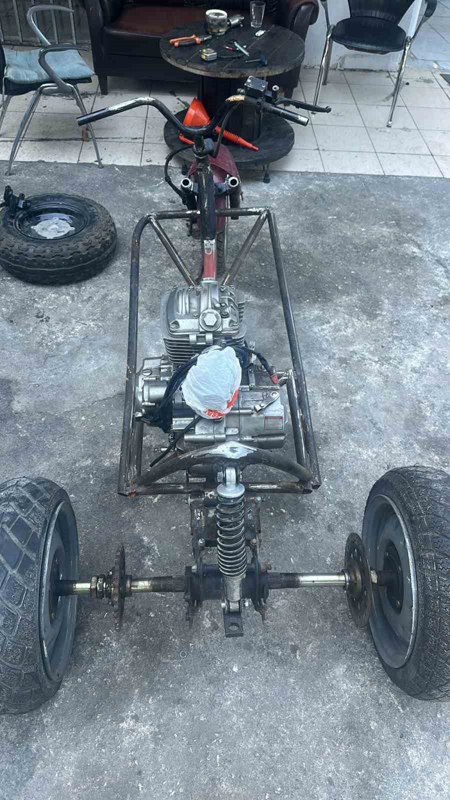 Arkadaşları ‘yapamazsın’ Dedi, Hızı Saatte 160 Kilometreye Ulaşan Hayalini Gerçekleştirdi