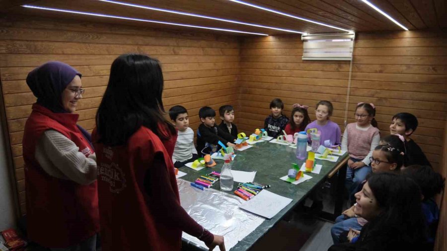 Gençlik Meclisi’nden Dolu Dolu Tatil Etkinlikleri