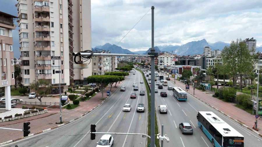 Antalya Trafiği 7/24 Takip Altında