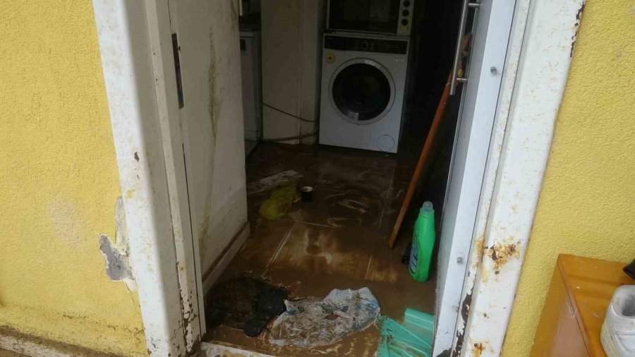 Antalya’da Felaketin Bilançosu Gün Ağarınca Ortaya Çıktı