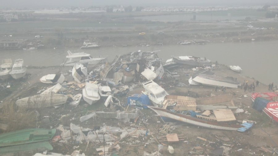 Aksu’da Sel Ve Hortum Felaketi: Milyonluk Tekneler Parçalandı, 700 Dönüm Alanda Seralar Sular Altında Kaldı