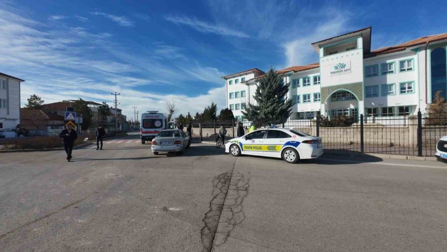 Karaman’da Otomobil İle Cip Çarpıştı: 3 Yaralı