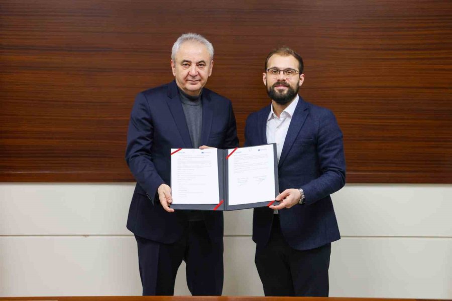 Kto Karatay Üniversitesi İle Tügva Arasında İhtisas Akademisi İş Birliği Protokolü İmzalandı