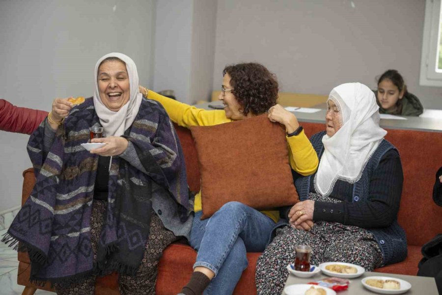 Mersin’de Hanımevleri Kadınlara Güvenli Ve Sıcak Alan Sunuyor