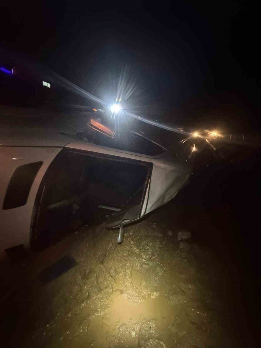 Mersin’de İşçi Servisi Uçuruma Yuvarlandı: 13 Yaralı