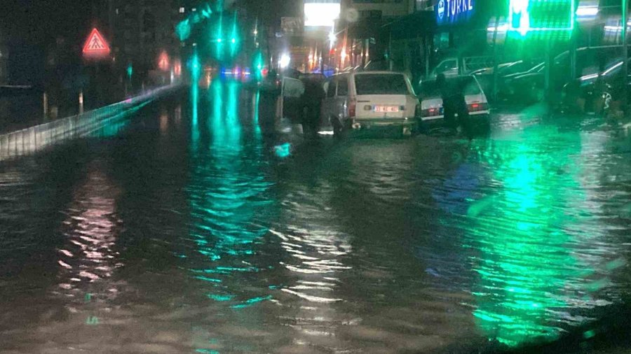 Akdeniz’de Çifte Hortum