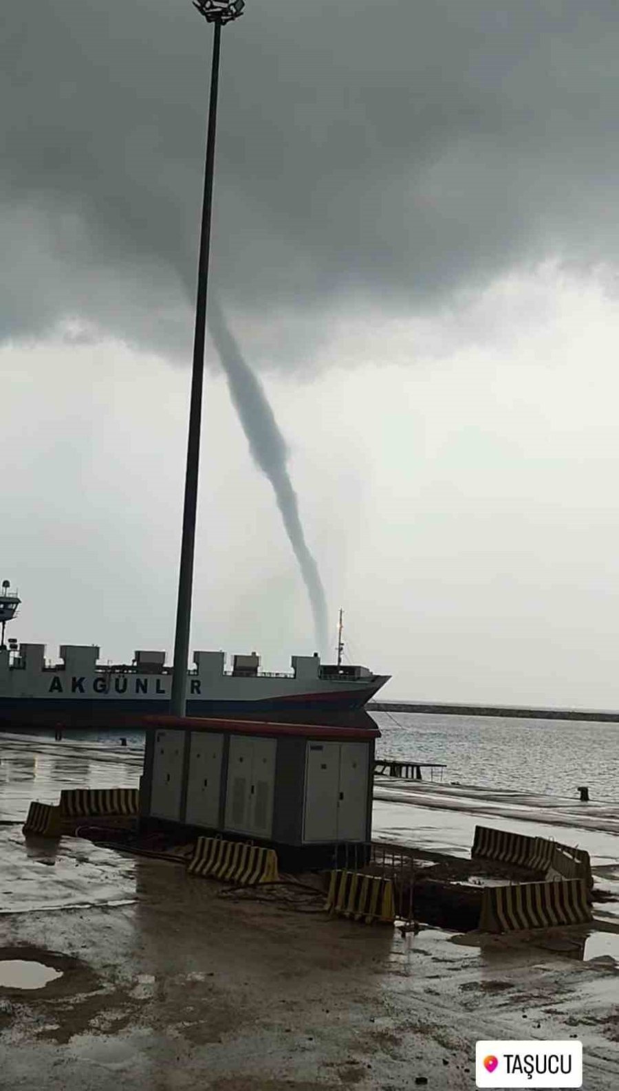 Akdeniz’de Çifte Hortum