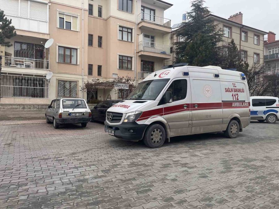 Tüfeğini Temizlerken Kazara Kendini Vurdu