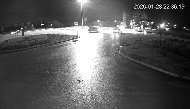 Konya’da 2 Aracın Çarpışma Anı Kameraya Yansıdı